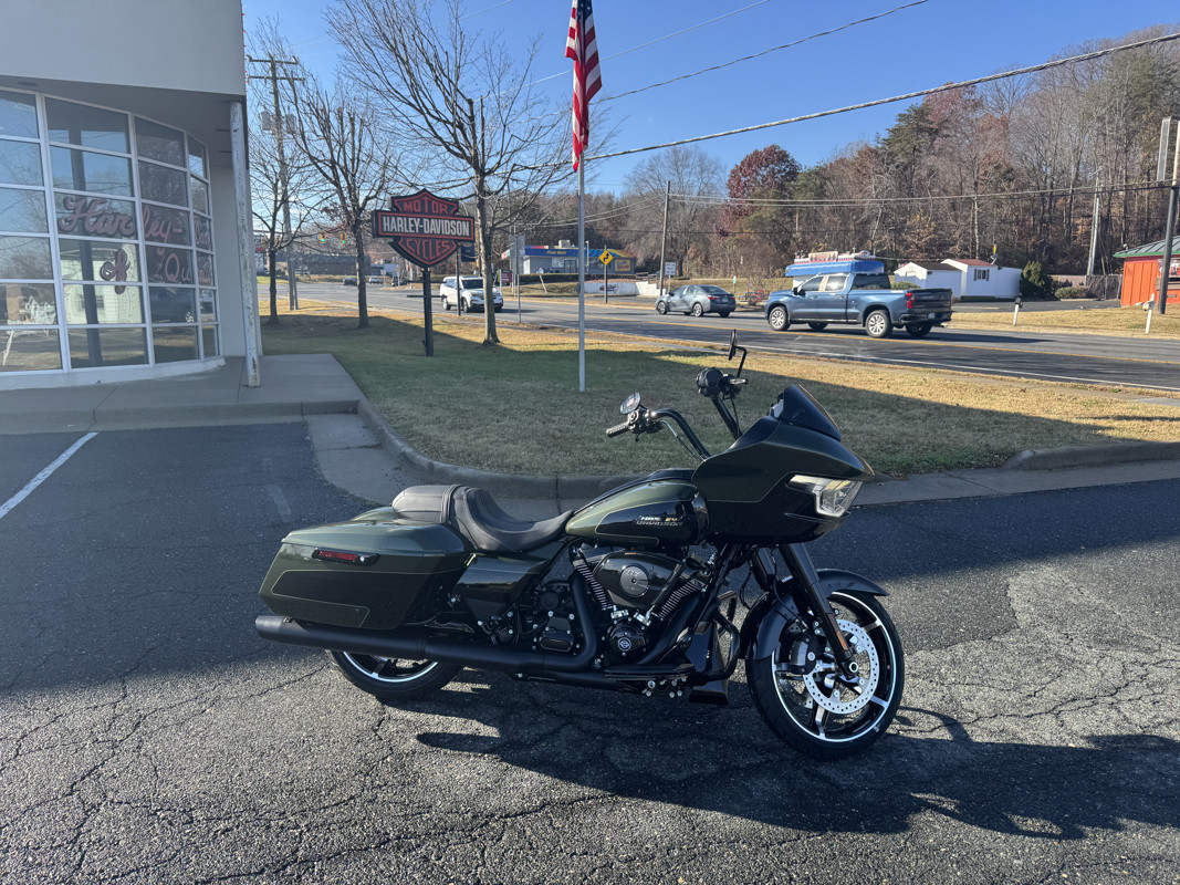 Road Glide®