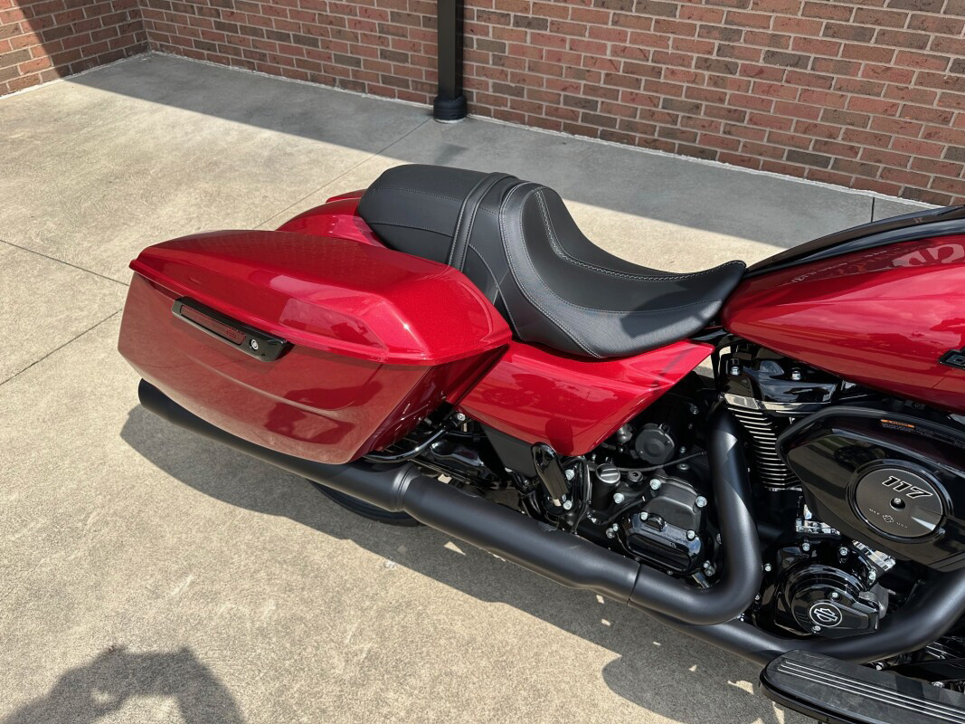 Road Glide®