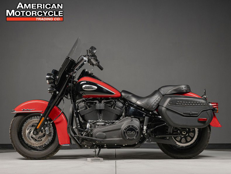 Heritage Classic 114