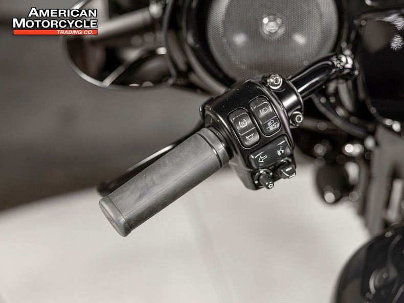 Street Glide® Special