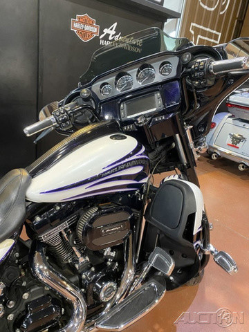 CVO® Street Glide®