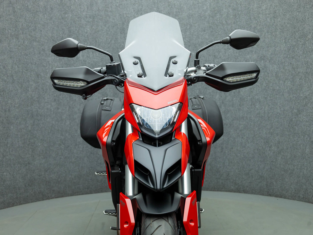 Hyperstrada 939