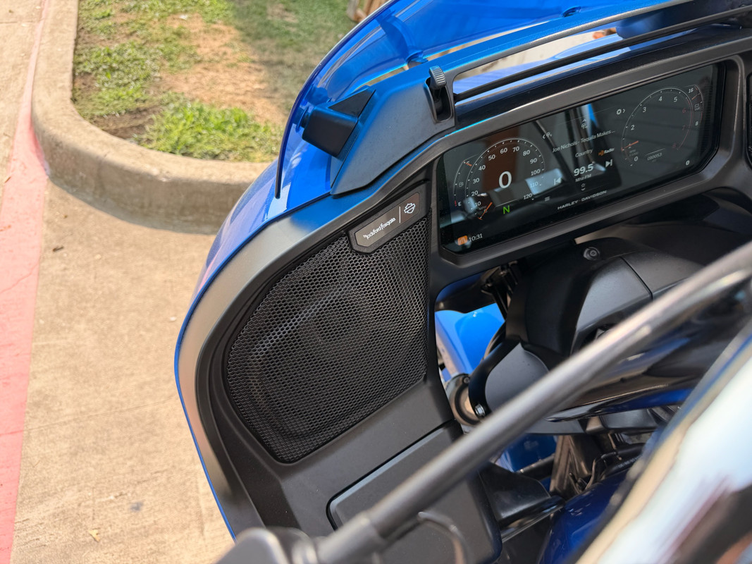 Road Glide®