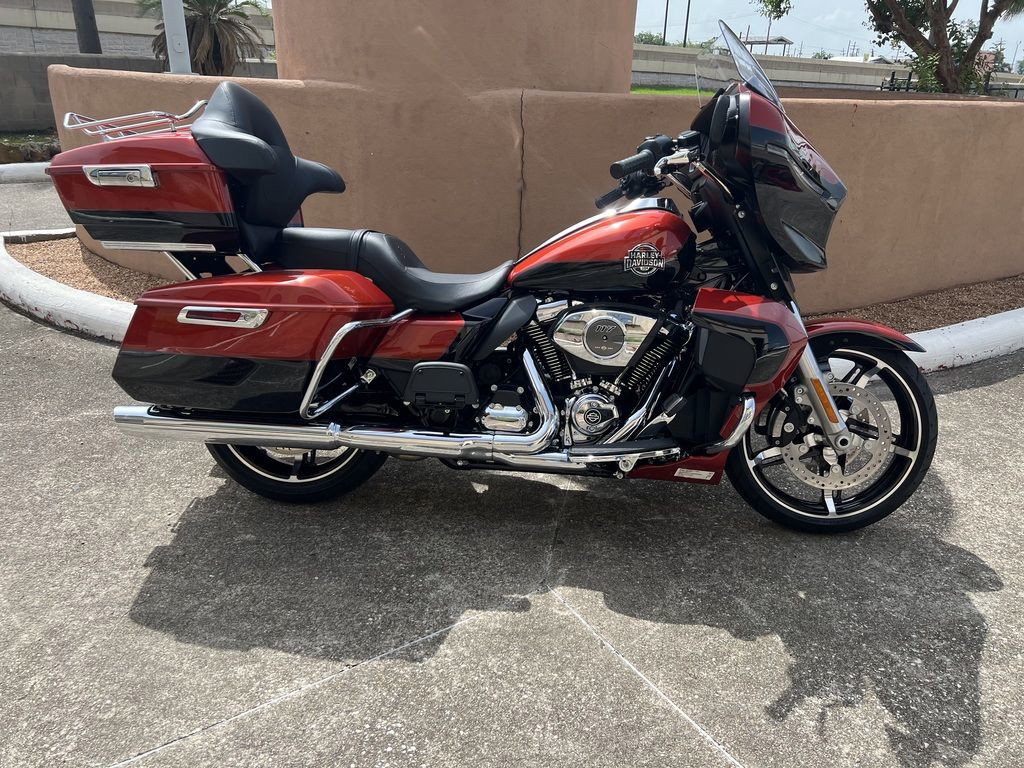 Street Glide® Ultra