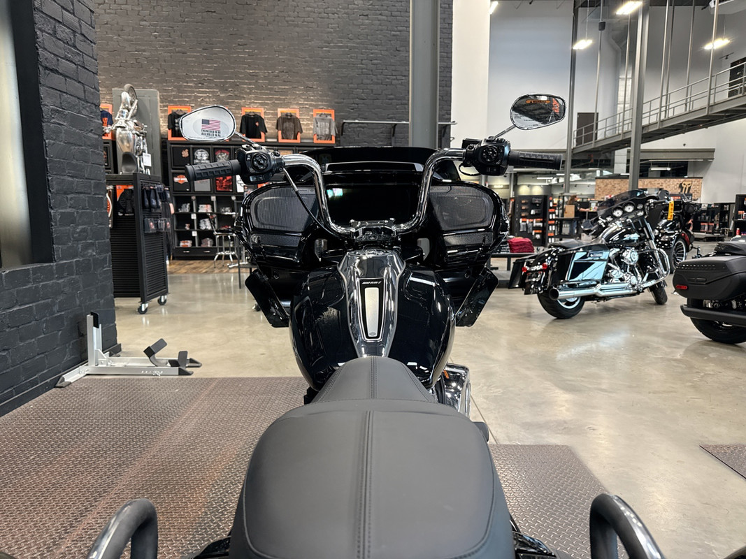 Road Glide® 3