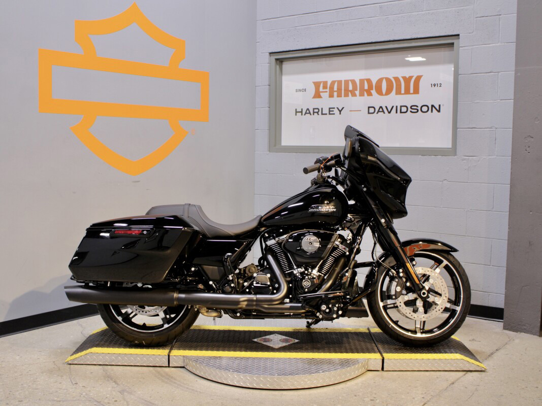 Street Glide®