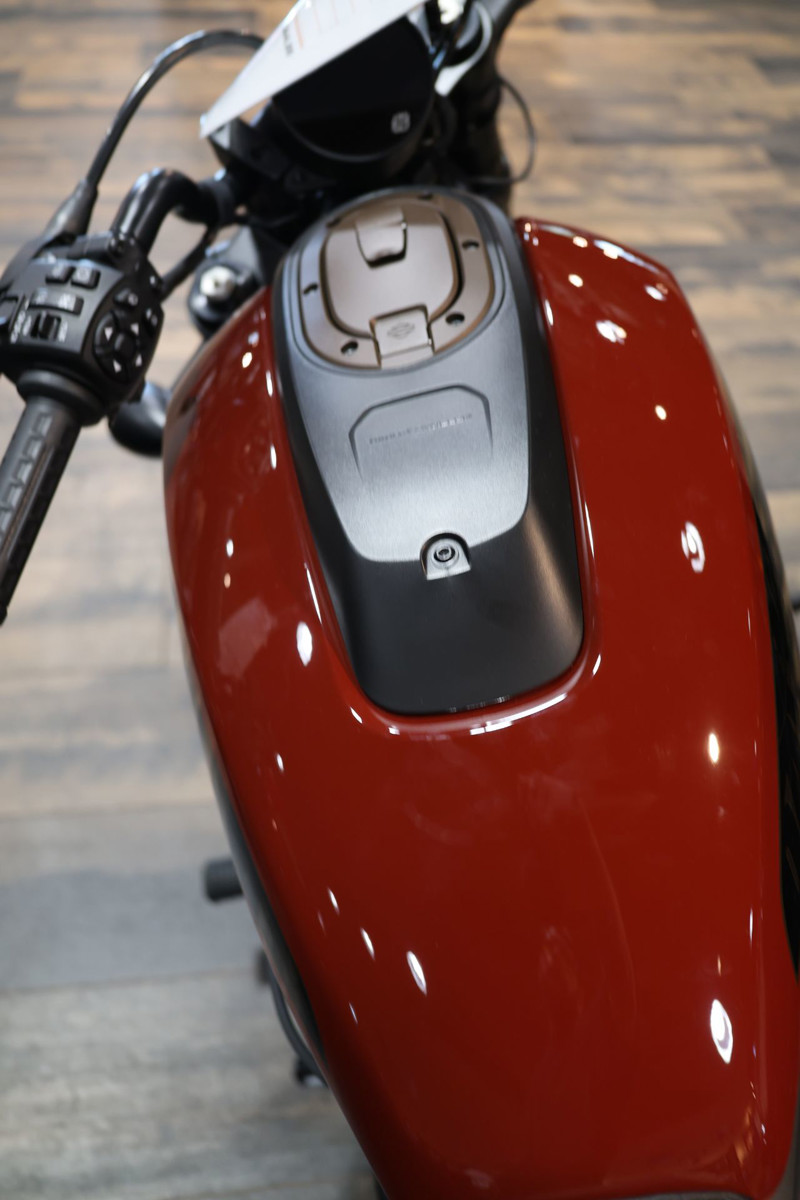 Sportster® S
