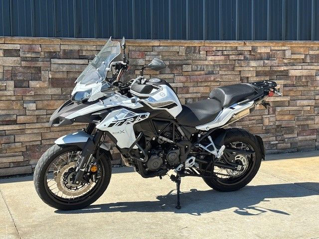 TRK 502X