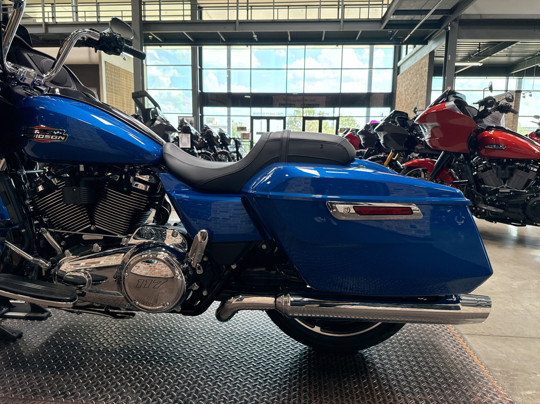 Road Glide®