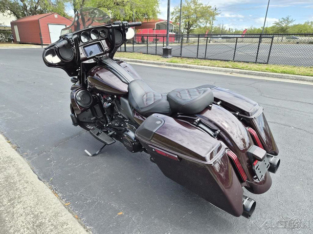 CVO® Street Glide®