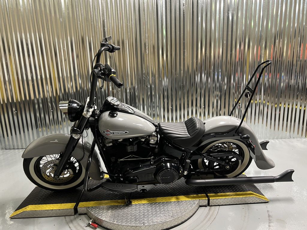 Softail® Slim®