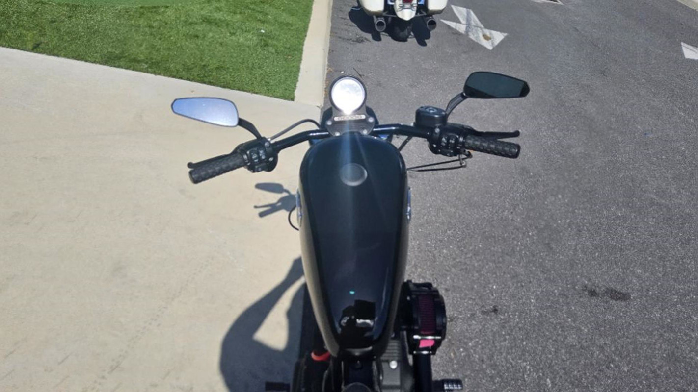 Iron 883®