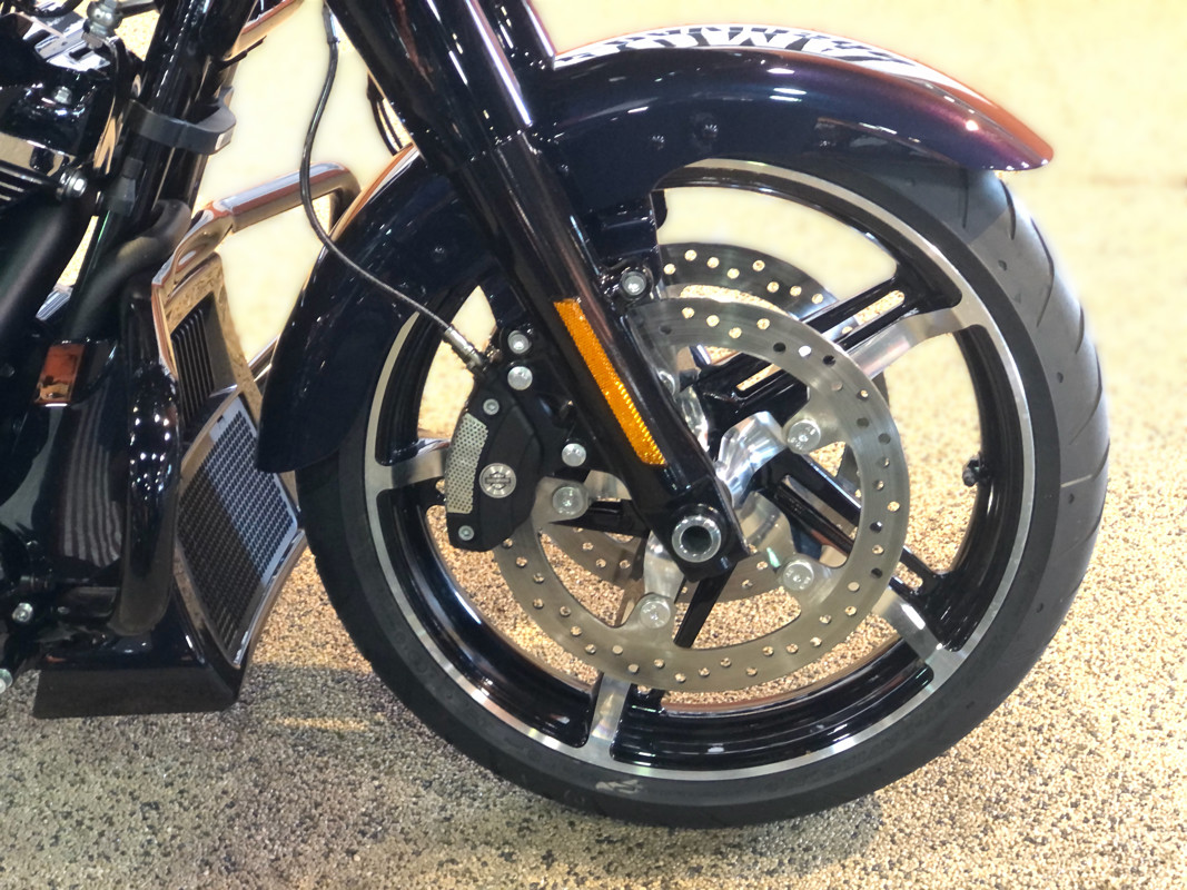 Road Glide®