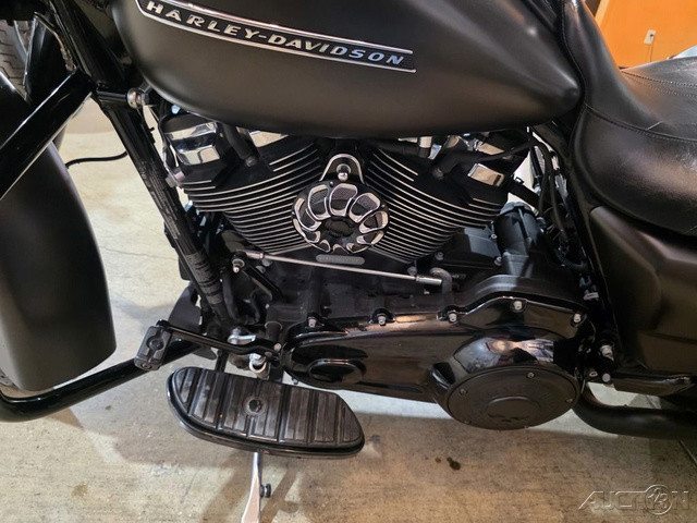 Street Glide® Special