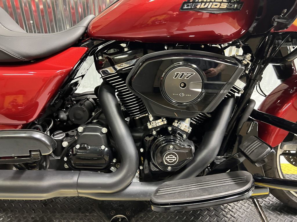 Road Glide®