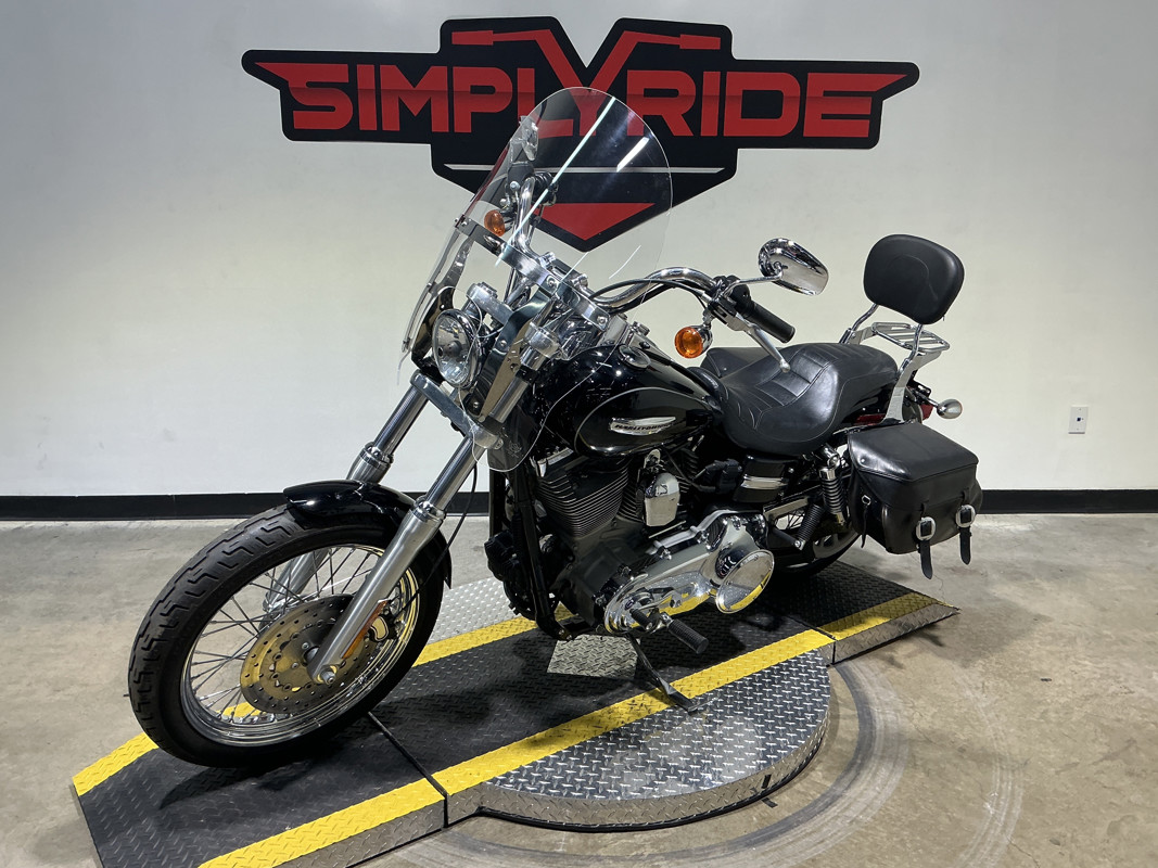 Dyna® Super Glide® Custom
