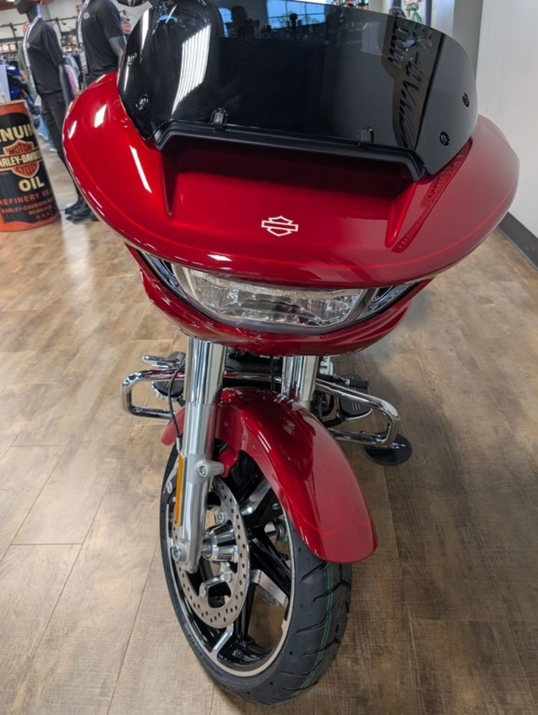 Road Glide®