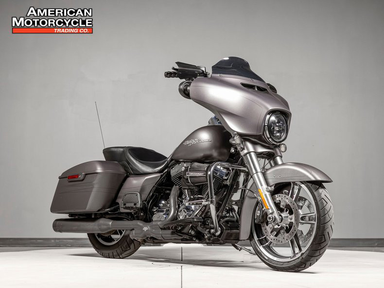Street Glide® Special