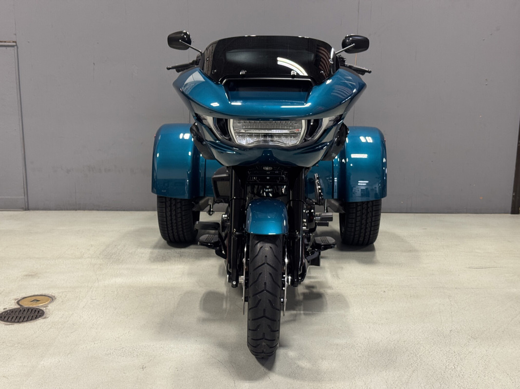 Road Glide® 3
