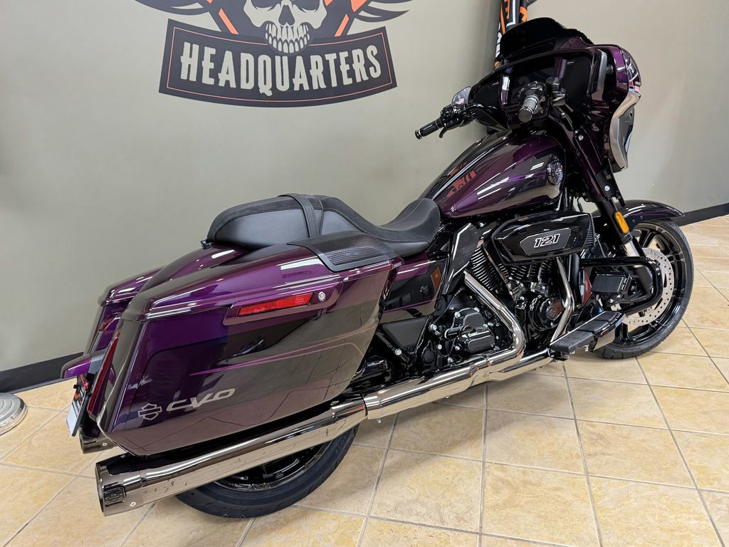 CVO® Street Glide®