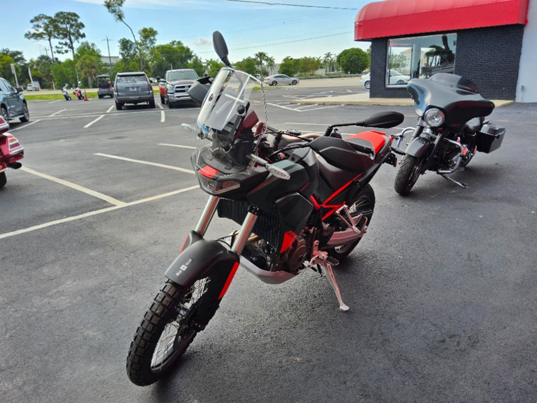 Tuareg 660