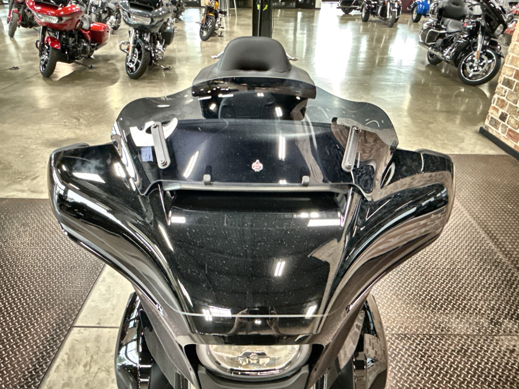 Street Glide® Ultra