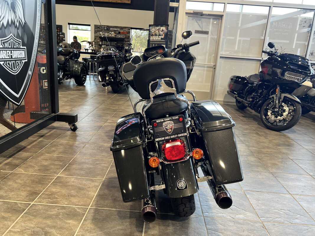 Road Glide®