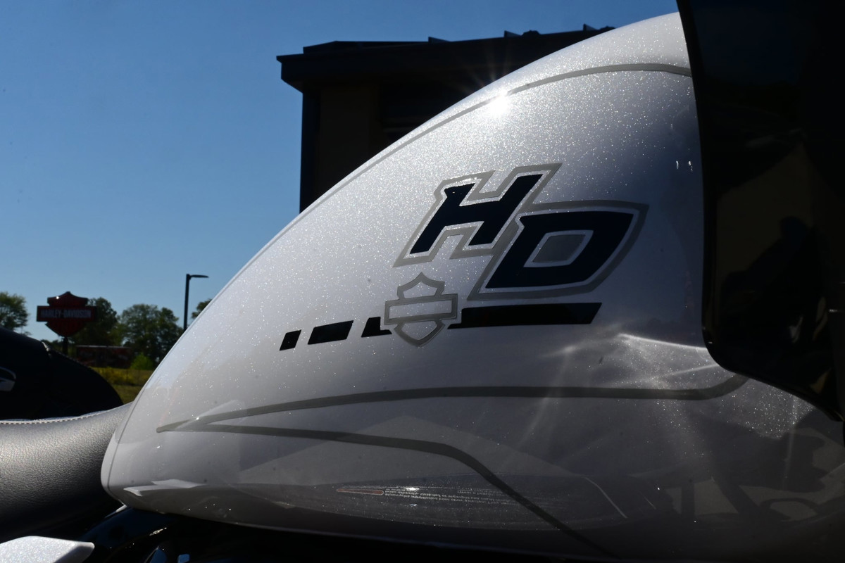 Road Glide®