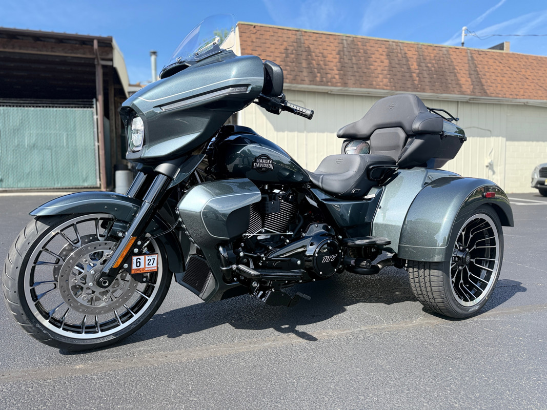 Street Glide® 3 Limited