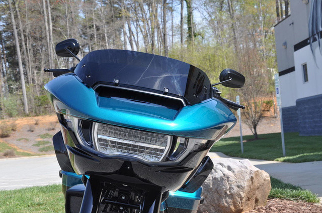 Road Glide®