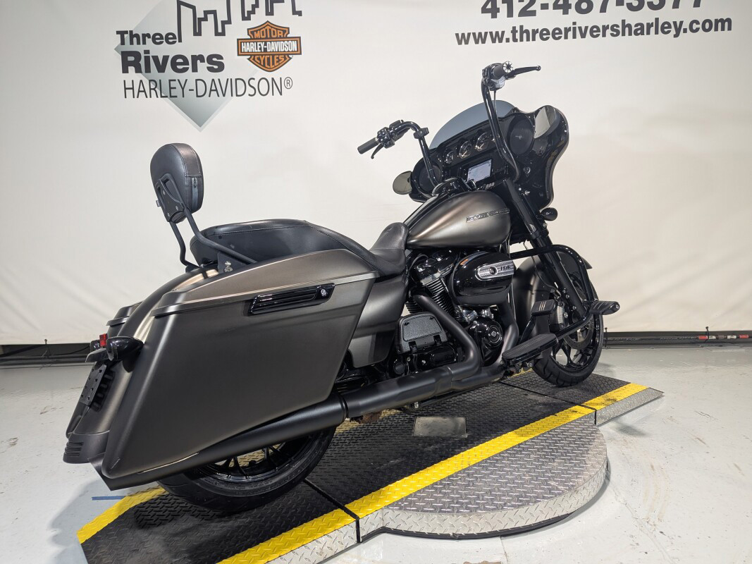 Street Glide® Special