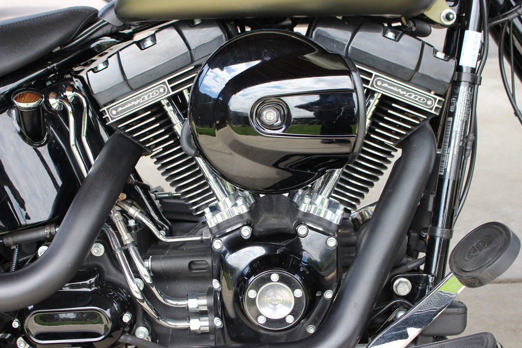 Softail® Slim® S
