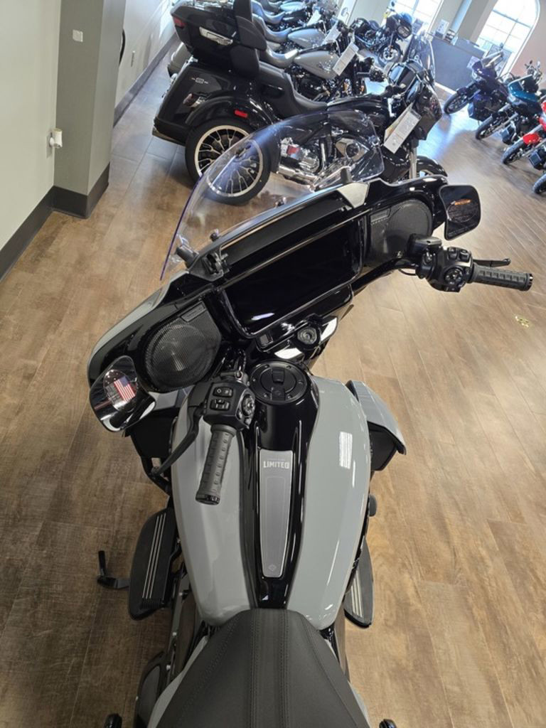 Street Glide® Limited