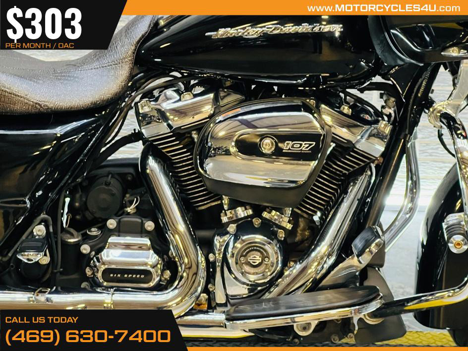 Road Glide®