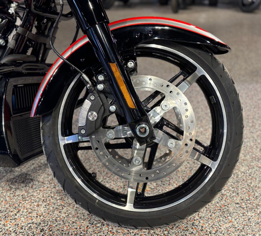 Road Glide®