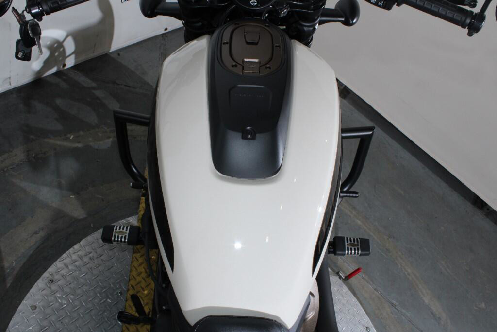 Sportster® S