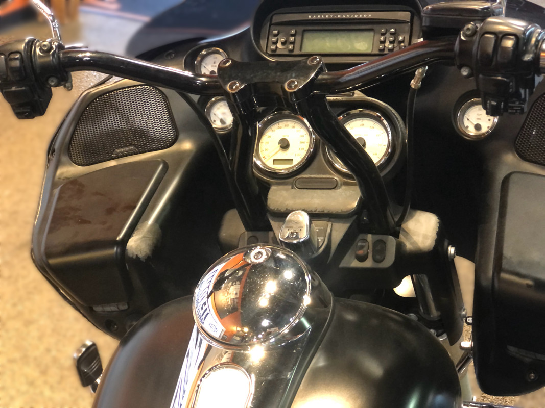 Road Glide® Custom