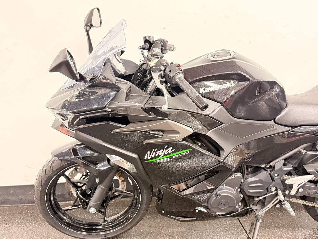 Ninja 500 ABS