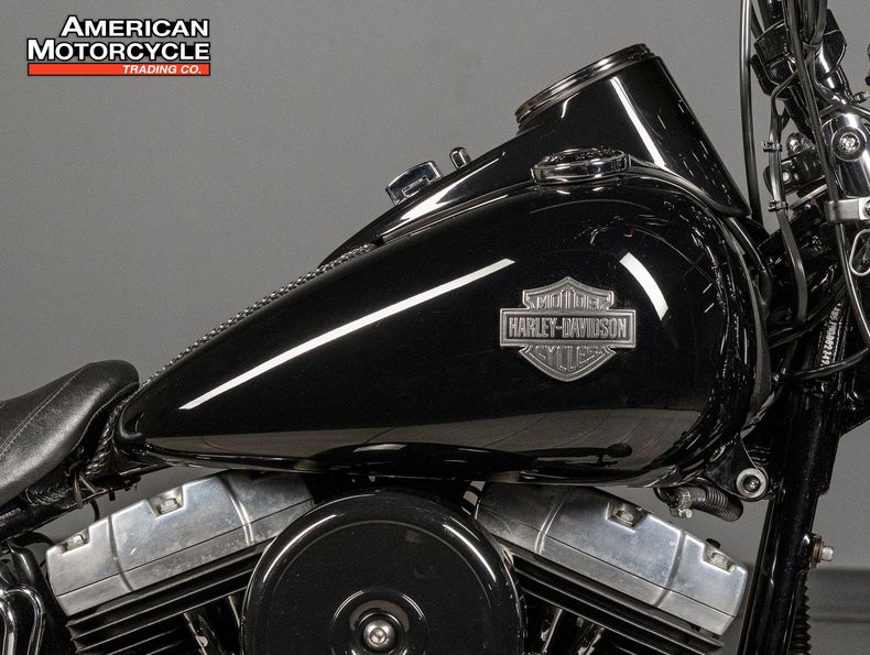 Softail® Cross Bones™