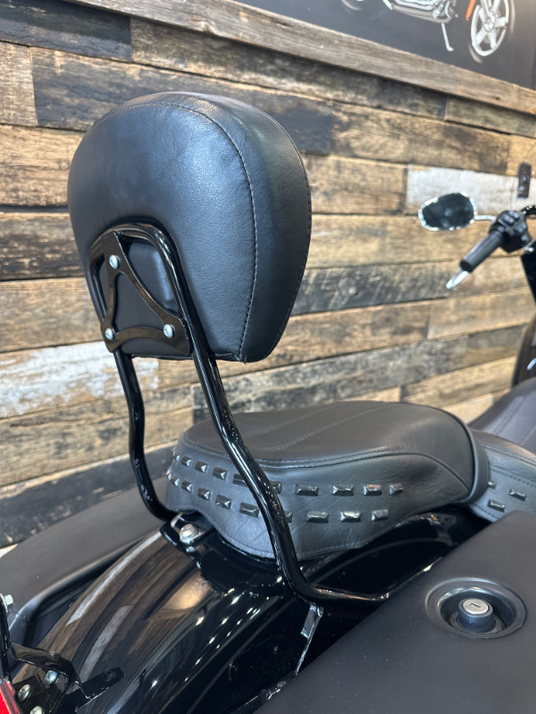 Softail® Heritage Classic 114