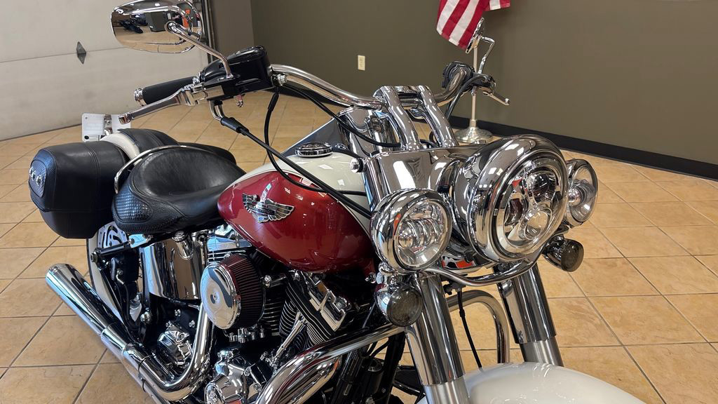 Softail® Deluxe