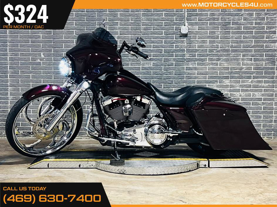 Street Glide®
