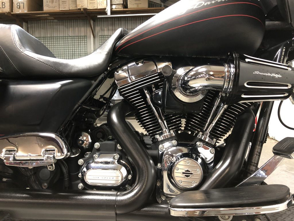 Road Glide® Custom