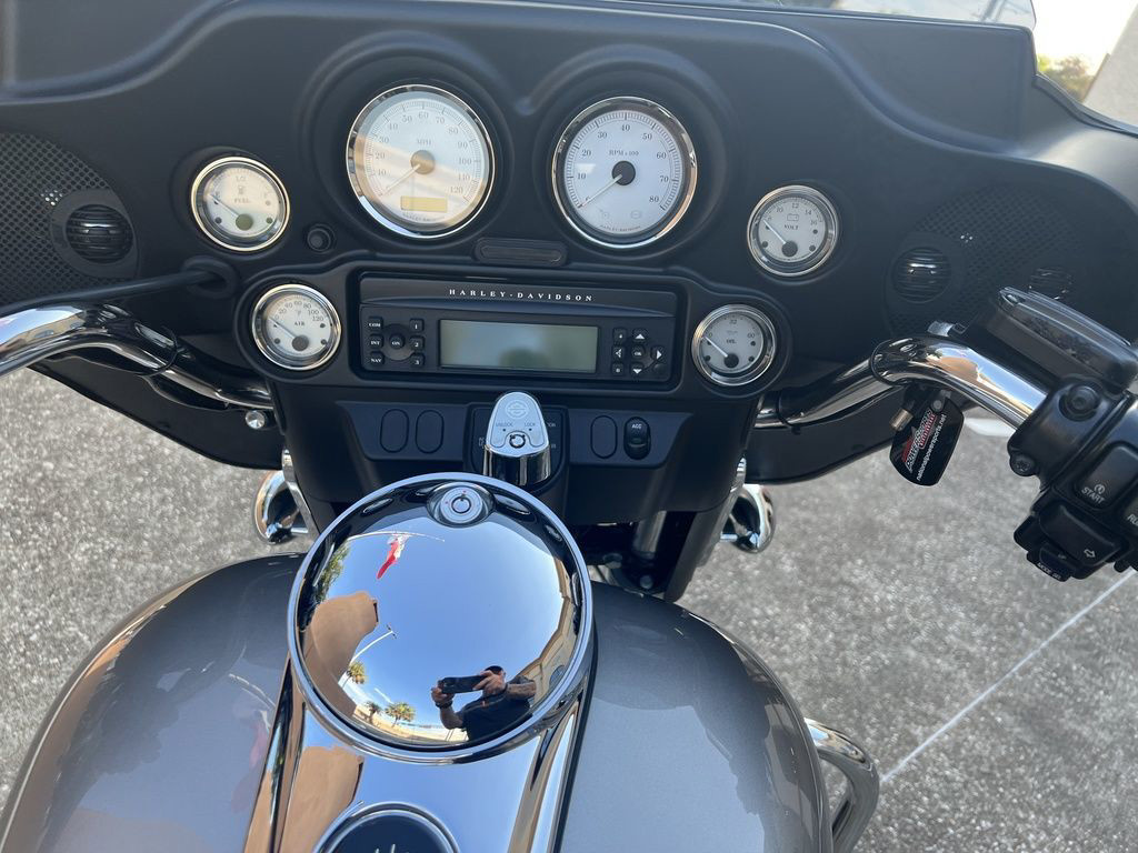 Street Glide®