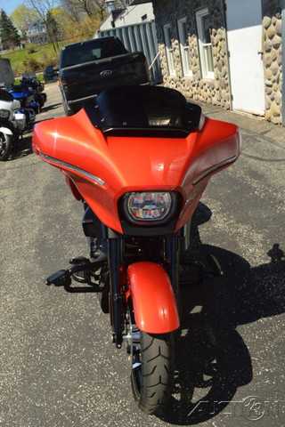 Street Glide®