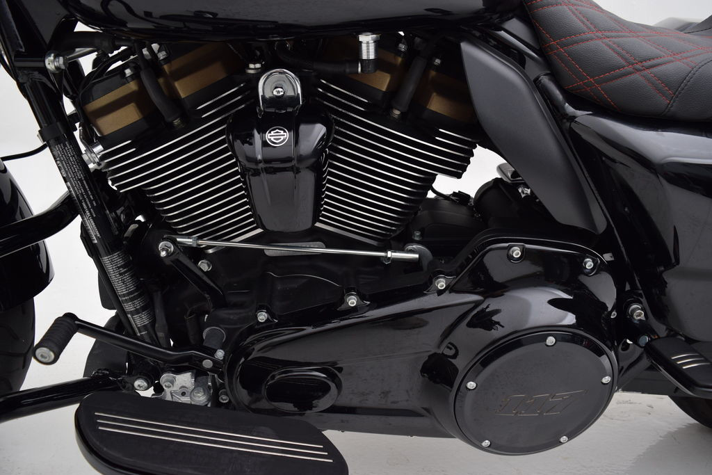 Street Glide® ST