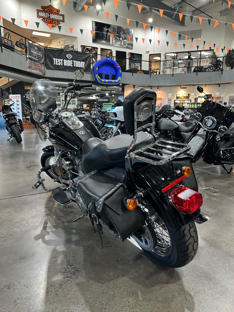 Dyna® Super Glide® Custom