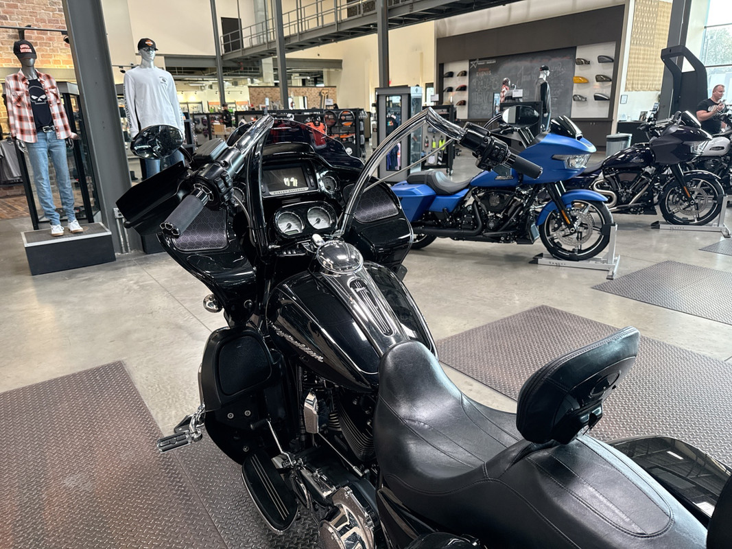 Road Glide® Special