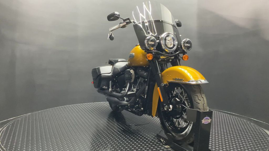 Heritage Classic 114