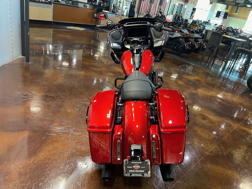 Road Glide®